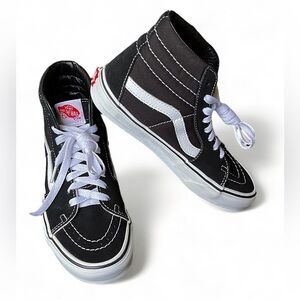 SOLD !!!! Vans Sk8-Hi Shoe